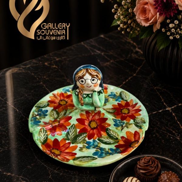 شیرینی خوری کوچک ننجون ۶
